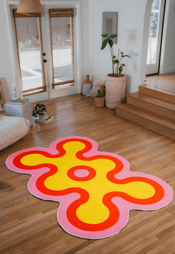 LanySpace Irregular Coral Rug in Yellow, 5x7, in the living room