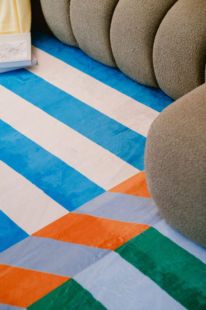 Closer Look at LanySpace Illusion Stripe Modern Rug