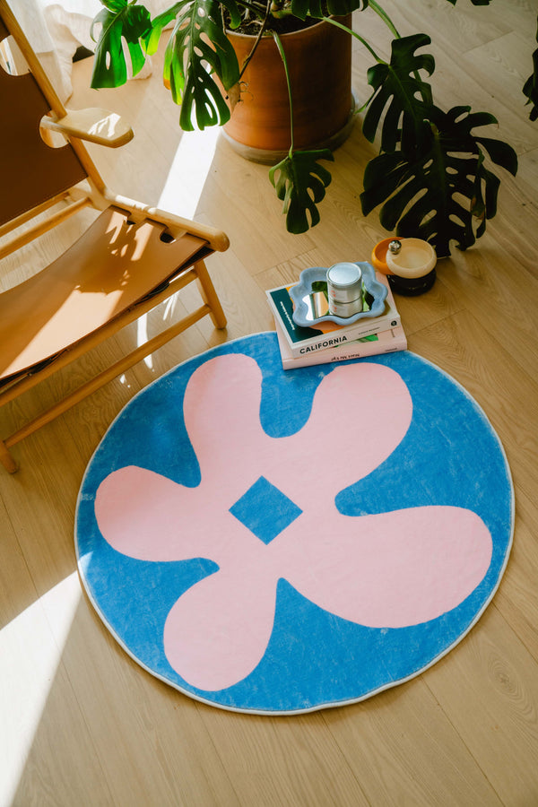 Create a Cozy Spot with LanySpace Round Floral Rug in Pink and Blue